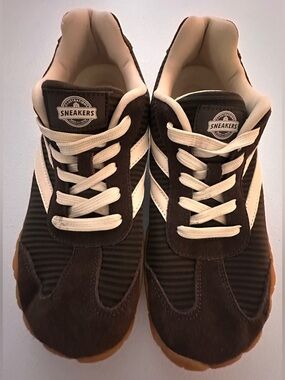 Ice Men's Brown and Cream Lace-Up Sneakers